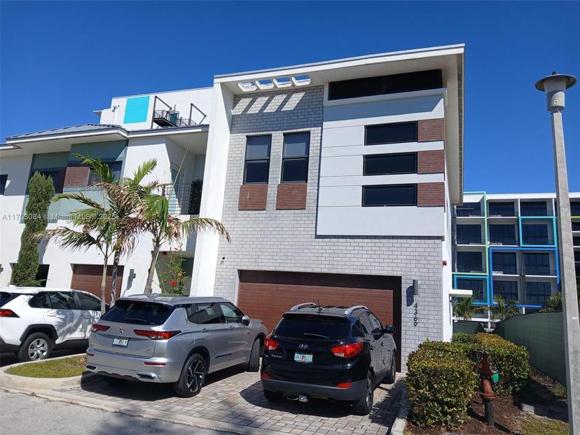 Picture of 4369 NW 9Th St, Plantation FL 33317