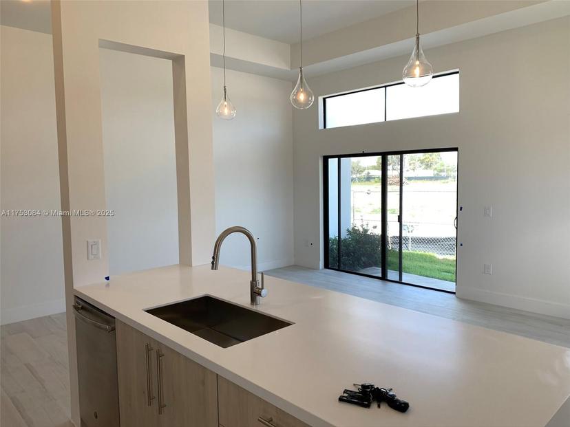 Picture of 4369 NW 9Th St, Plantation FL 33317
