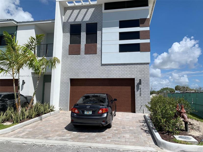 Picture of 4369 NW 9Th St, Plantation FL 33317