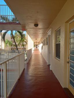 Picture of 3940 NW 42Nd Ave # 213, Lauderdale Lakes, FL 33319