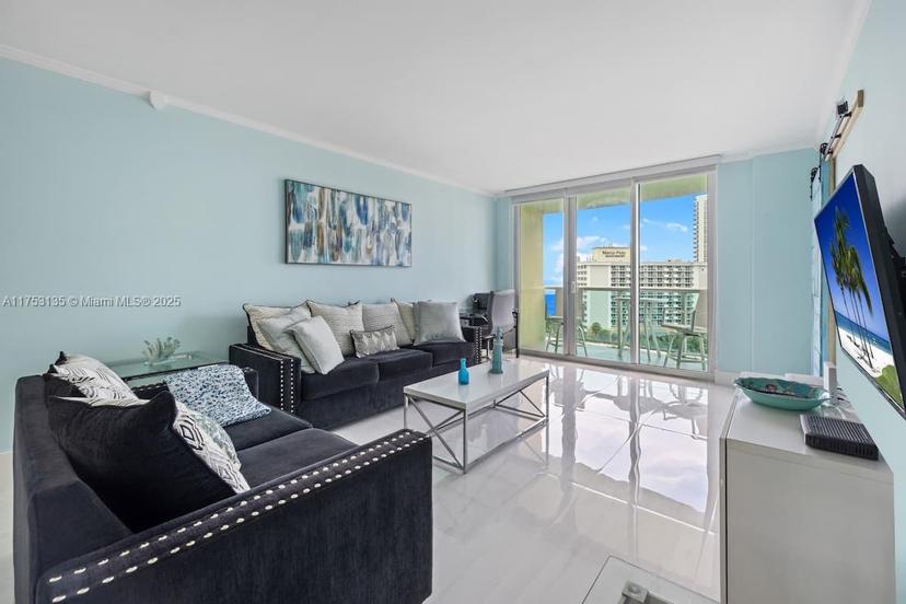 Picture of 19370 Collins Ave # 1121, Sunny Isles Beach FL 33160