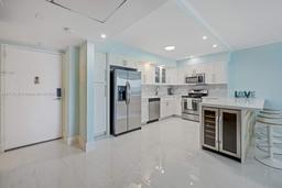 Picture of 19370 Collins Ave # 1121, Sunny Isles Beach, FL 33160