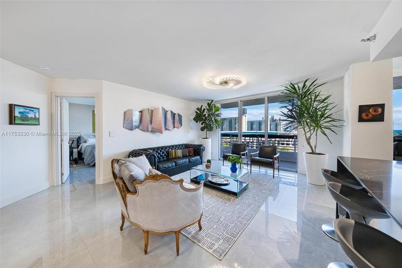 Picture of 19195 NE 36Th Ct # 909, Aventura FL 33180