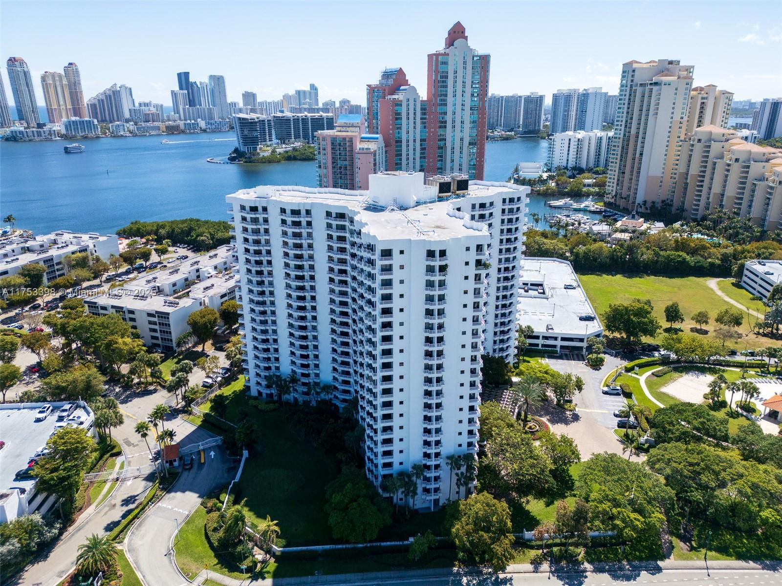 Picture of 3300 NE 192Nd St # 1908, Aventura, FL 33180