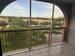 Picture of 10255 NW 9Th St Cir # 7, Miami, FL 33172