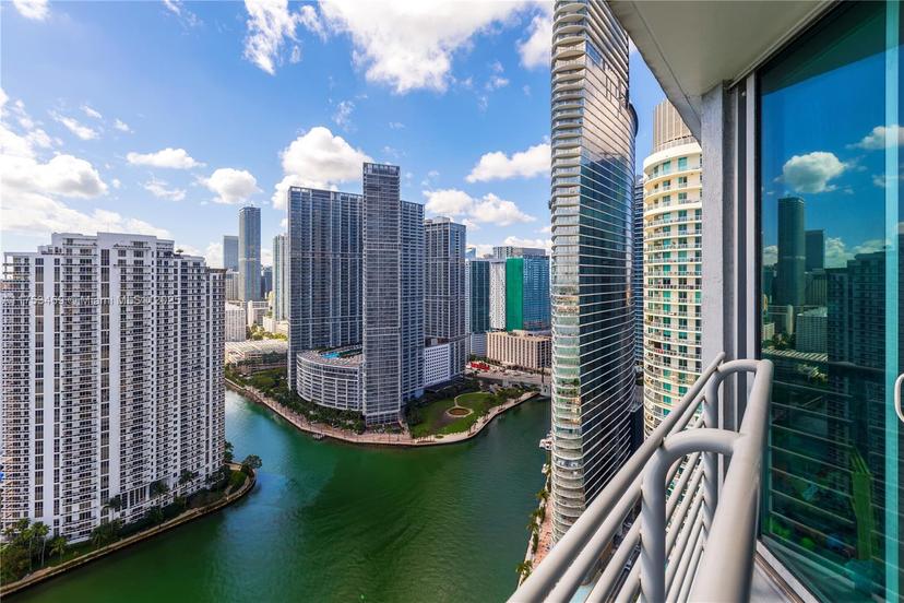 Picture of 325 S Biscayne Blvd # 3817, Miami FL 33131