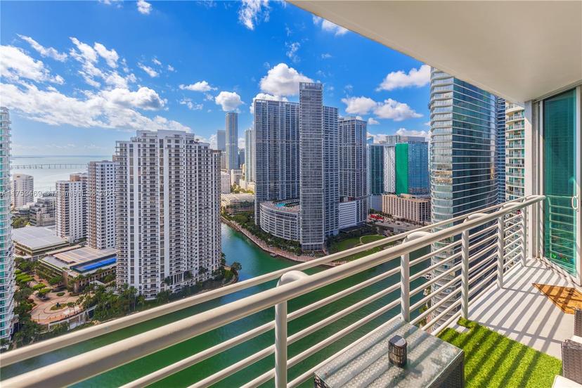 Picture of 325 S Biscayne Blvd # 3817, Miami FL 33131