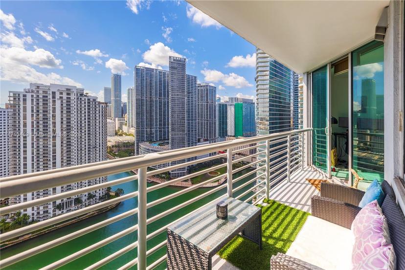Picture of 325 S Biscayne Blvd # 3817, Miami FL 33131