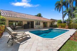 Picture of 10301 SW 18Th St, Davie, FL 33324