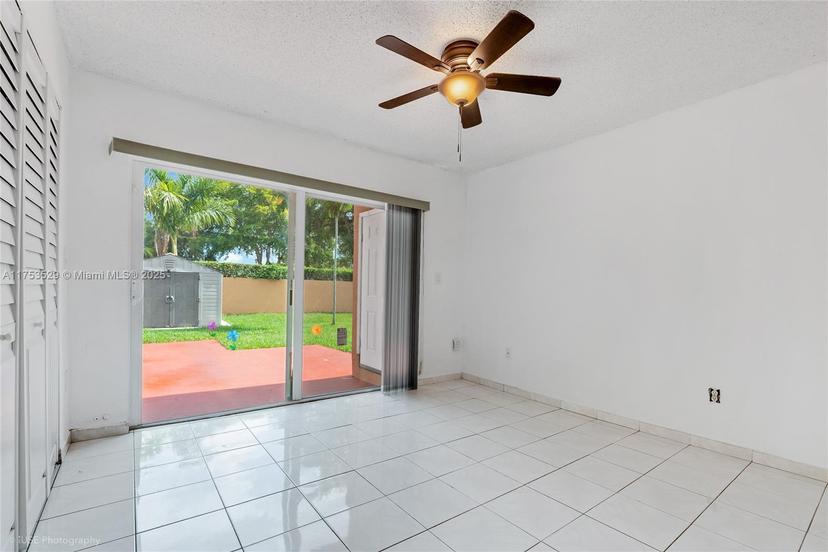 Picture of 10395 SW 154Th Cir Ct # 100, Miami FL 33196