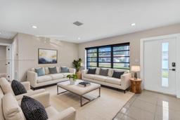 Picture of 913 NE 6Th St, Hallandale Beach, FL 33009