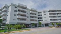 Picture of 7300 Wayne Ave # 317, Miami Beach, FL 33141