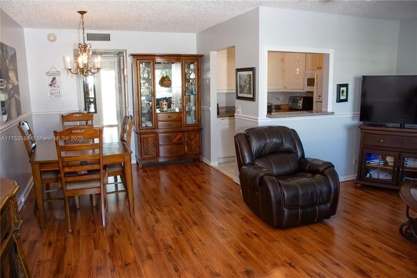 Picture of 2116 E Cambridge E # 2116, Deerfield Beach FL 33442