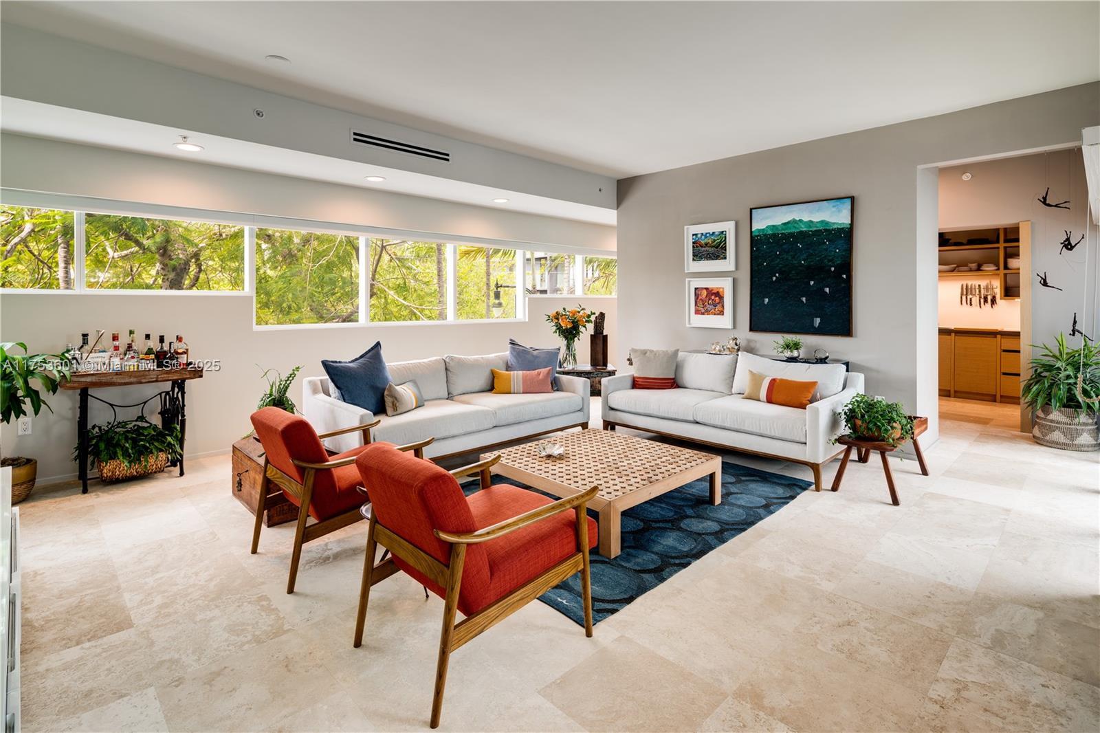 Picture of 2699 Tigertail Ave # 34, Coconut Grove, FL 33133