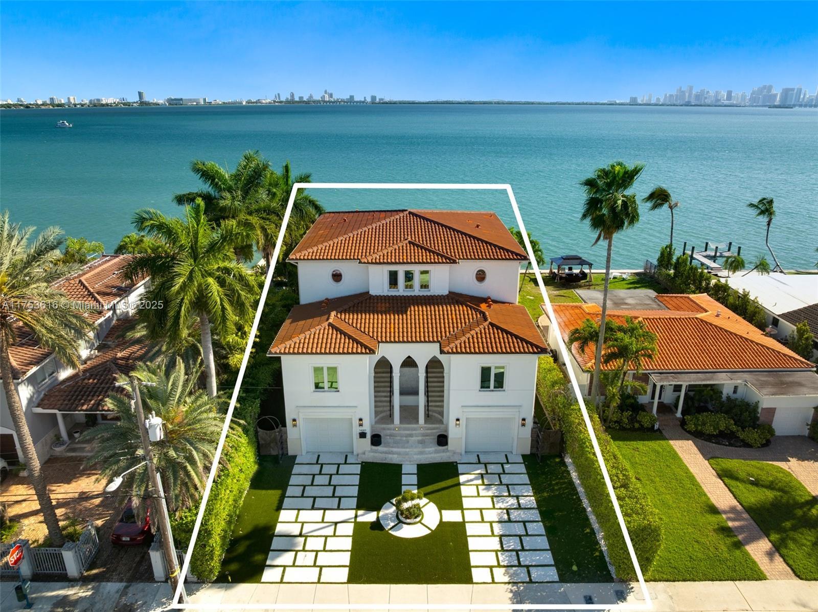 Picture of 1460 S Treasure Dr, North Bay Village, FL 33141