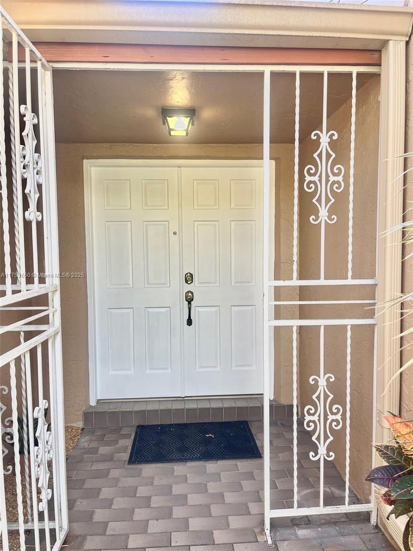 Picture of 14480 SW 110Th St, Miami FL 33186