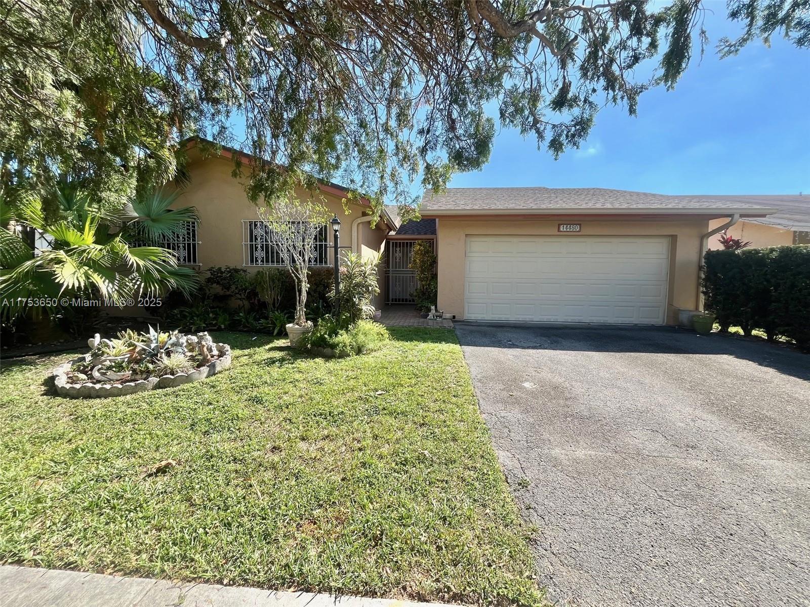 Picture of 14480 SW 110Th St, Miami, FL 33186