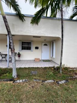Picture of 11245 SW 169Th St # V4833, Miami, FL 33157