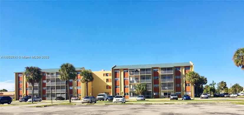 Picture of 3710 NW 21St St # 302, Lauderdale Lakes FL 33311