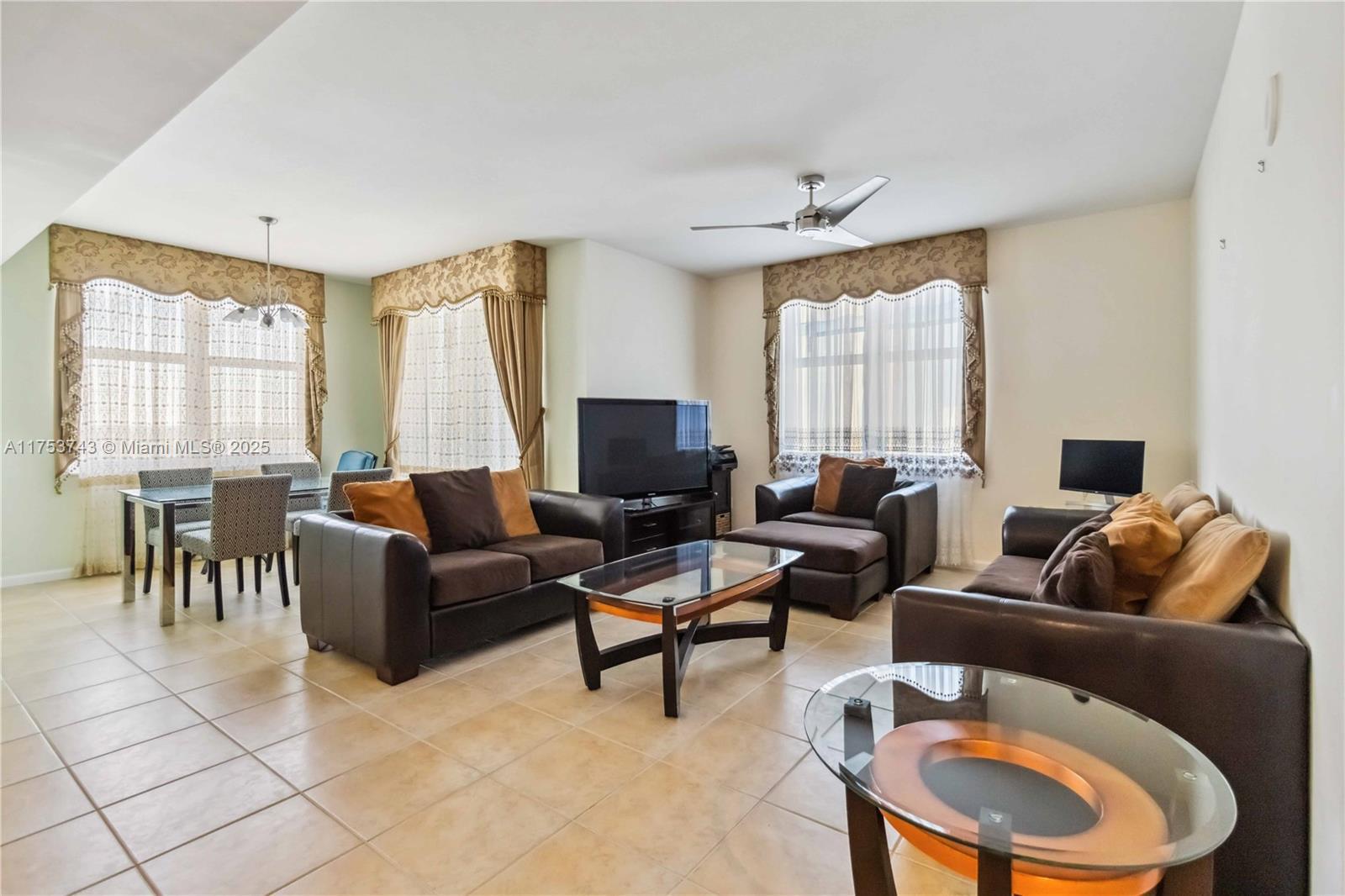Picture of 511 SE 5Th Ave # 1214, Fort Lauderdale, FL 33301