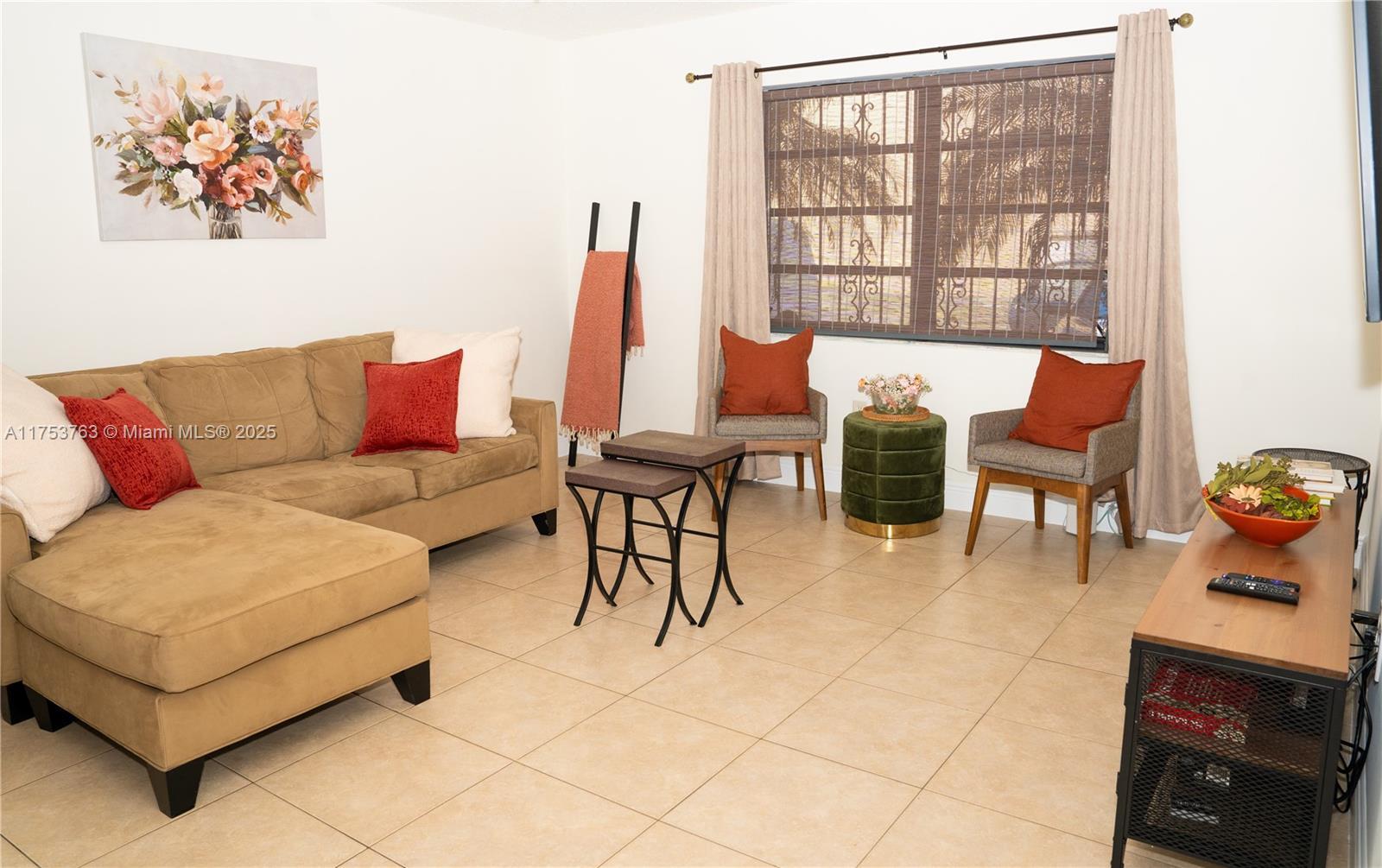 Picture of 4050 NW 135Th St # 9, Opa-Locka, FL 33054