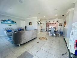 Picture of 7245 W 10Th Ave, Hialeah, FL 33014