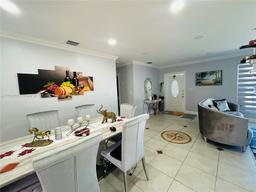 Picture of 7245 W 10Th Ave, Hialeah, FL 33014