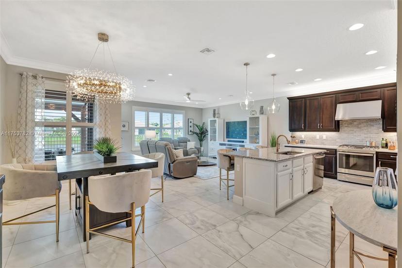 Picture of 11808 SW Silverlake Falls Dr, Port St. Lucie FL 34987