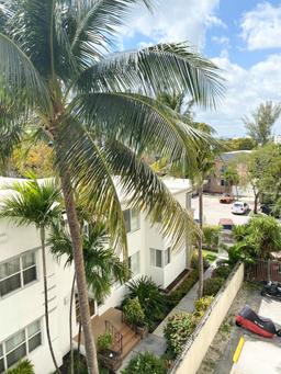 Picture of 6937 Bay Dr # 409, Miami Beach, FL 33141