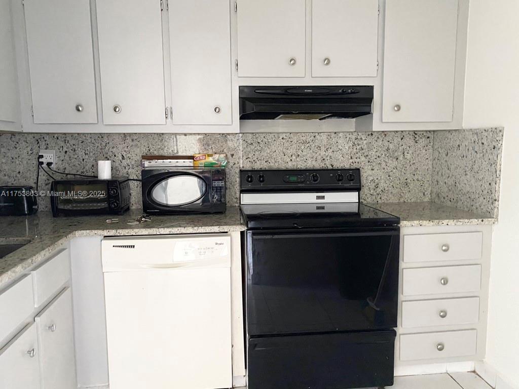 Picture of 6937 Bay Dr # 409, Miami Beach, FL 33141
