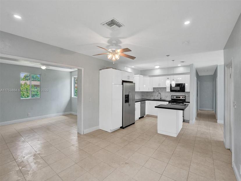 Picture of 3431 Jackson Blvd, Fort Lauderdale FL 33312