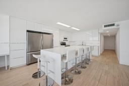 Picture of 6423 Collins Ave # 1006, Miami Beach, FL 33141