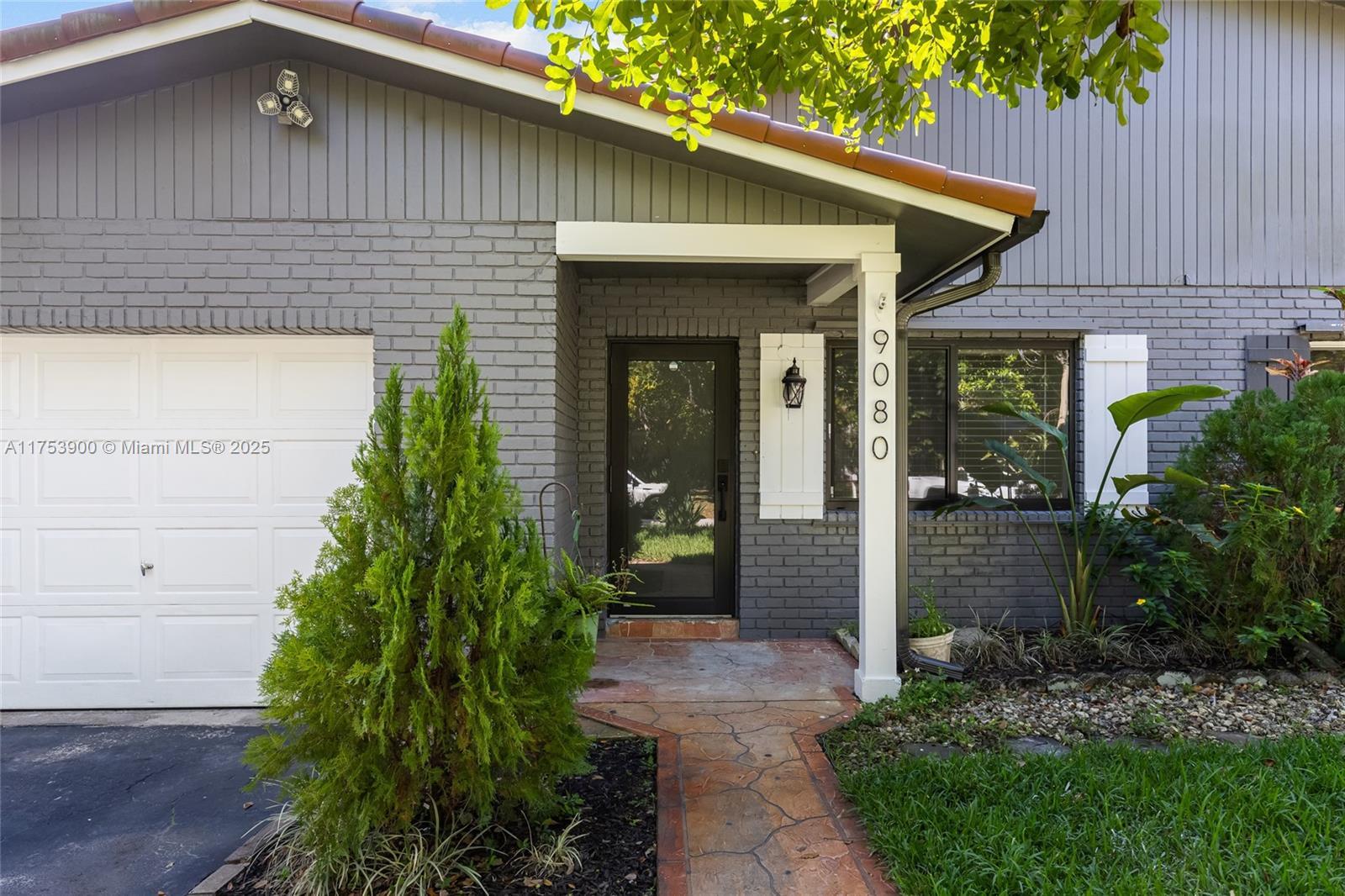 Picture of 9080 NW 23Rd St, Coral Springs, FL 33065