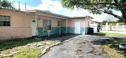 Picture of 4490 NW 171St Ter, Miami Gardens, FL 33055