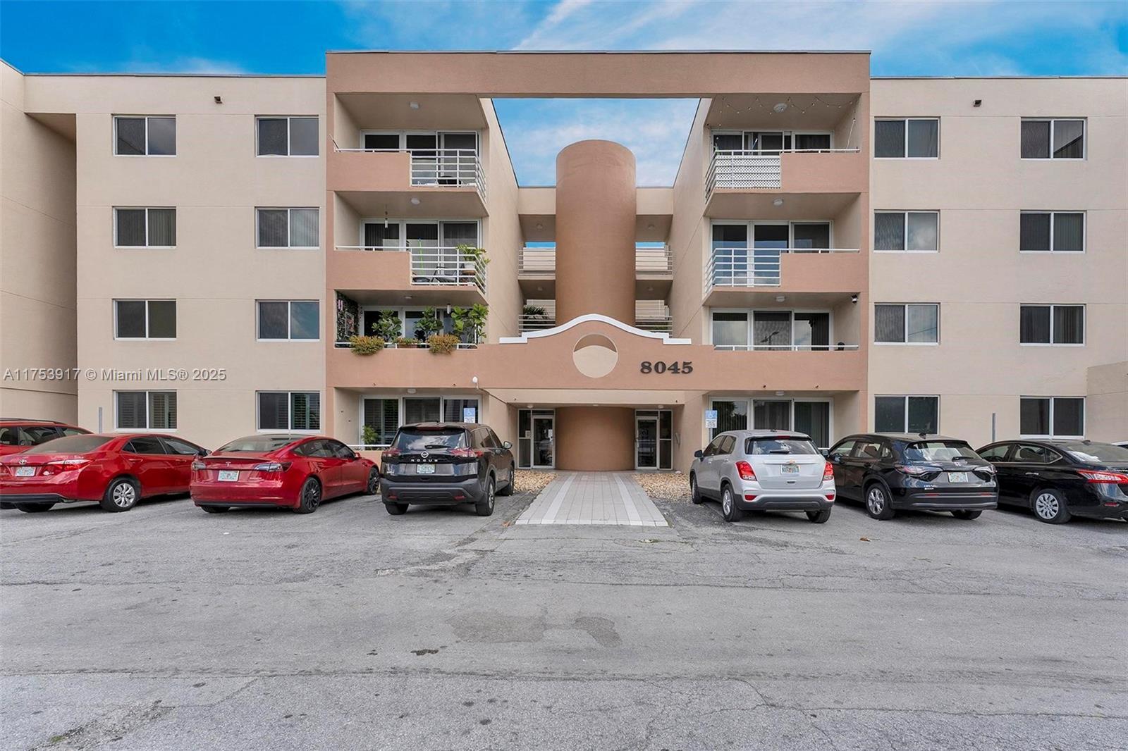 Picture of 8045 NW 7Th St # 2301, Miami, FL 33126