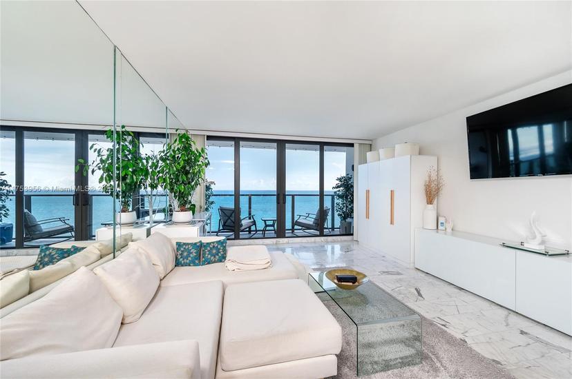 Picture of 2301 S Ocean Dr # 1102, Hollywood FL 33019