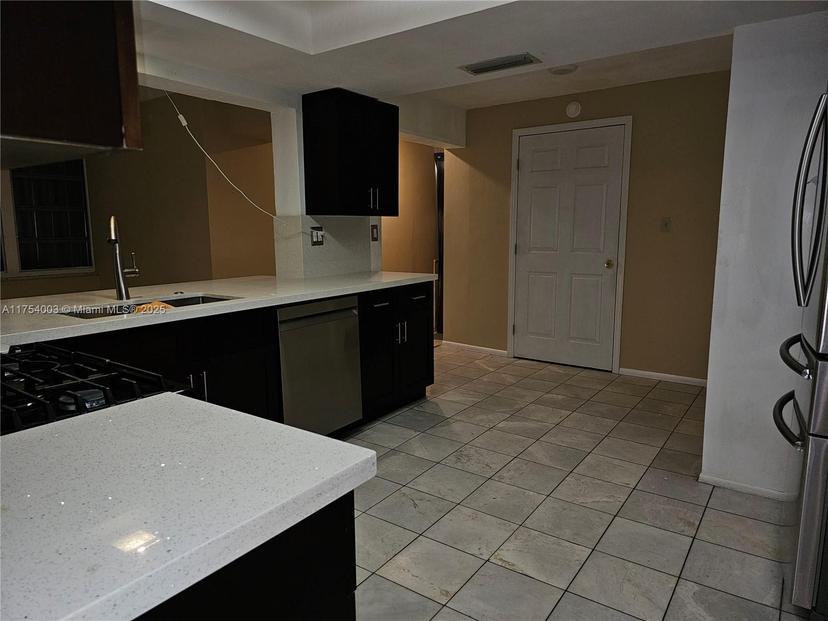 Picture of 2415 NW 73Rd Ave, Sunrise FL 33313
