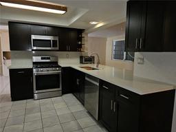 Picture of 2415 NW 73Rd Ave, Sunrise, FL 33313