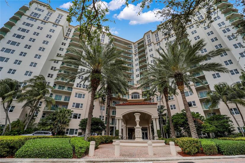 Picture of 19900 E Country Club Dr # 616, Aventura FL 33180