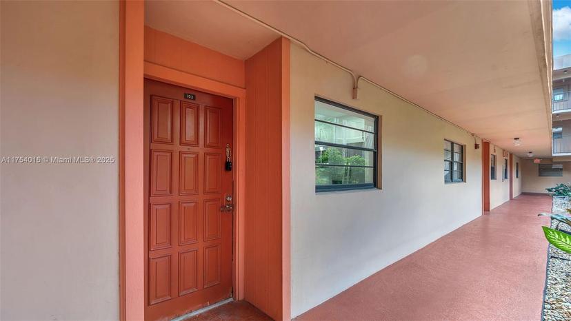 Picture of 10985 SW 107Th St # 103, Miami FL 33176