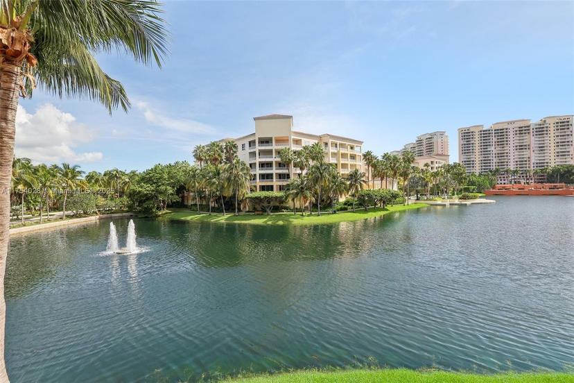 Picture of 723 Crandon Blvd # 206, Key Biscayne FL 33149