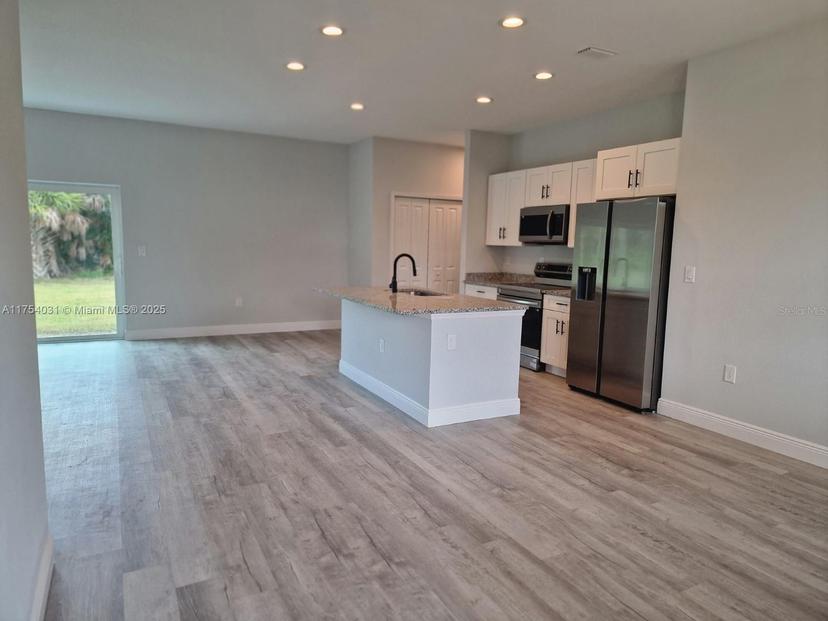 Picture of 7137 Benson St, Other City - In The State Of Florida FL 34224