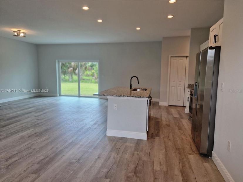 Picture of 7137 Benson St, Other City - In The State Of Florida FL 34224
