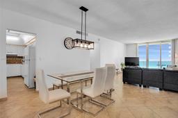 Picture of 3901 S Ocean Dr # 8M, Hollywood, FL 33019