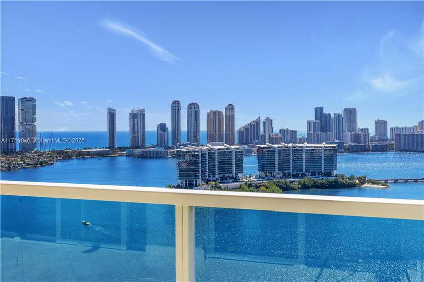 Picture of 3330 NE 190Th St # 2915, Aventura FL 33180
