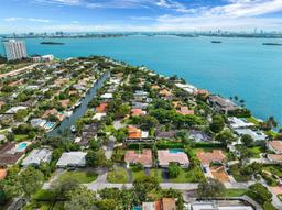 Picture of 1300 NE 102Nd St, Miami Shores, FL 33138