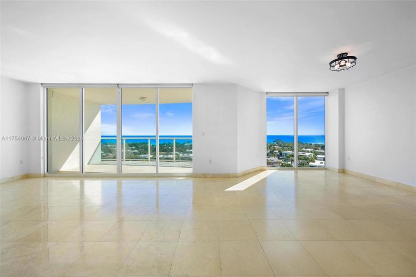 Picture of 20201 E Country Club Dr # 1502, Aventura FL 33180