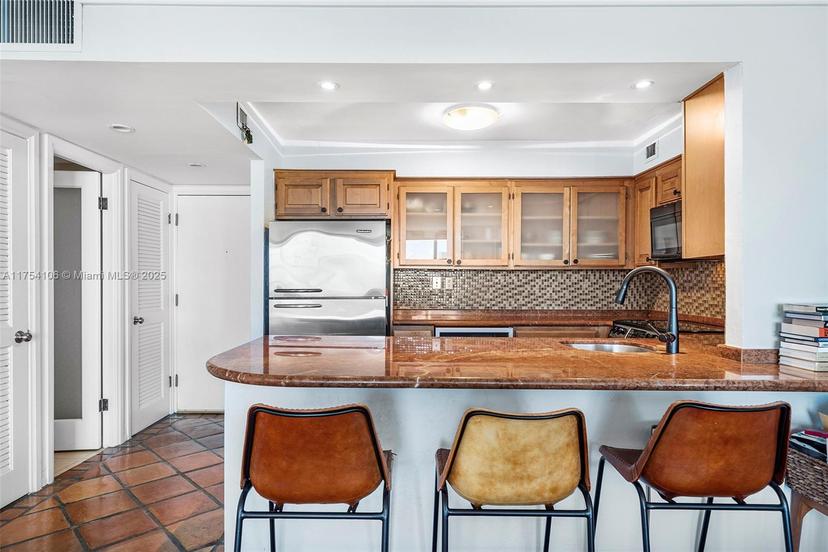 Picture of 5 Island Ave # 15G, Miami Beach FL 33139