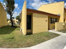 Picture of 1640 NW 93Rd Ave # 306, Pembroke Pines, FL 33024