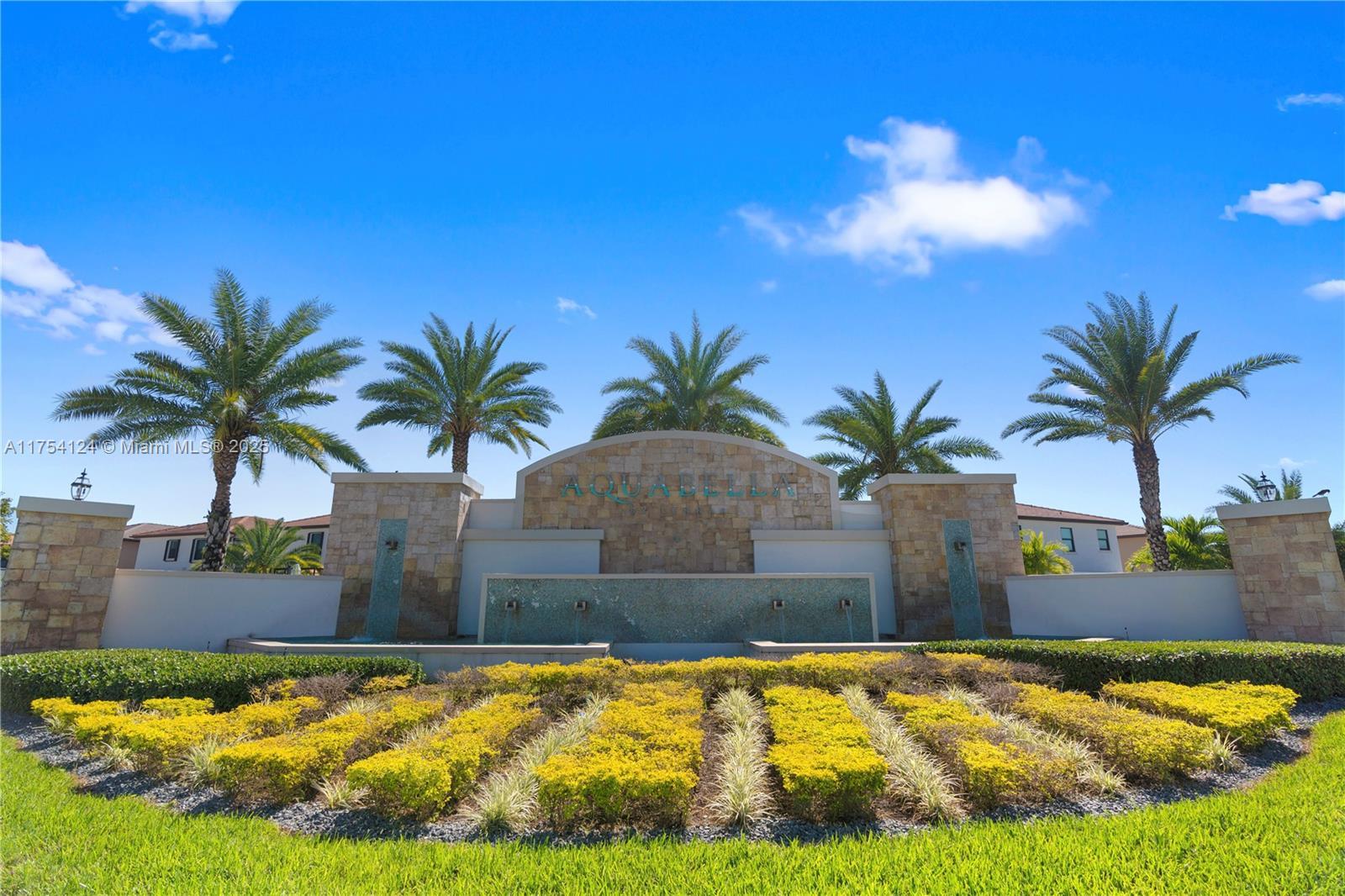 Picture of 10621 W 33Rd Ln # 10621, Hialeah, FL 33018